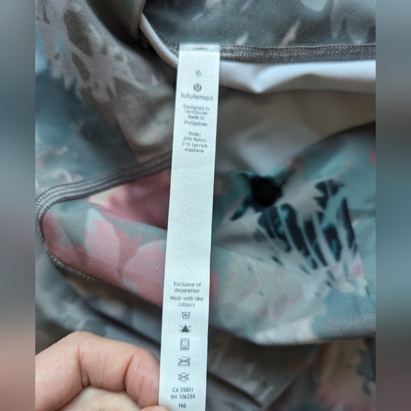 Lululemon Wunder Under High-Rise Tight 28" *Full-On Luxtreme Untamed Nature Mul - Picture 11 of 12